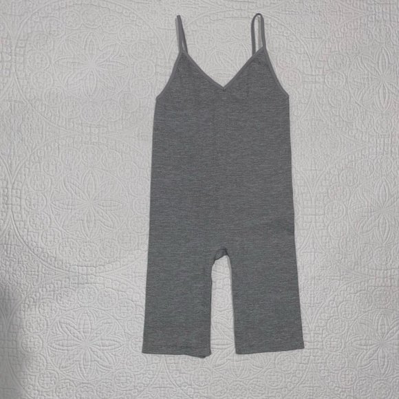 Romper - Picture 1 of 5